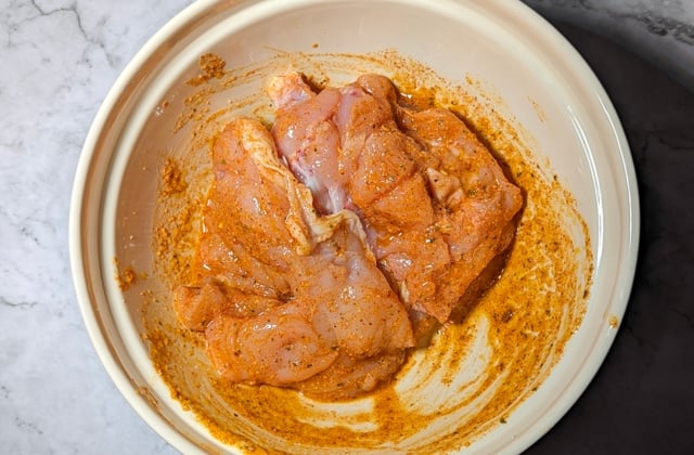 Chicken supreme in a paprika and garlic marinade
