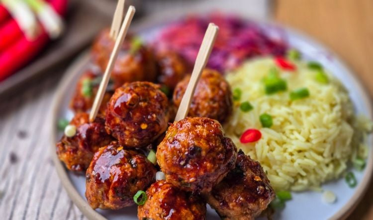 Airfryer-chicken-meatballs-2.jpg