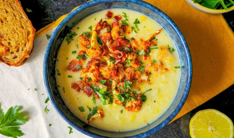 Cauliflower and Corn Chowder